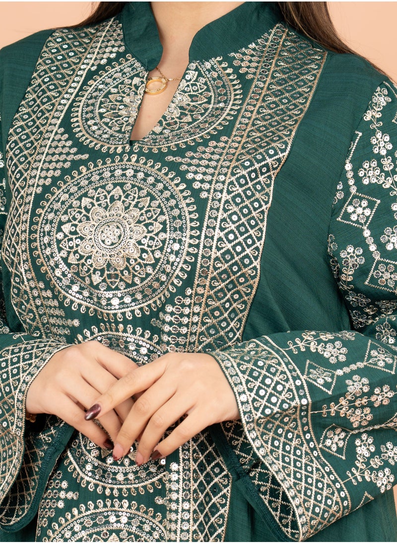 IKKXA Modern Embroidered Jalabiya IK2023 Green  - Image 2