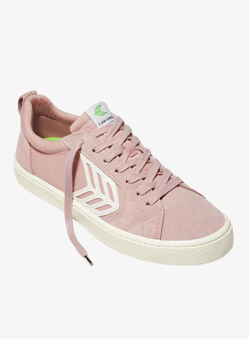 كاريوما حذاء رياضي كاتيبا برو جلد سويدي وردي وقماش بلون عاجي وشعار