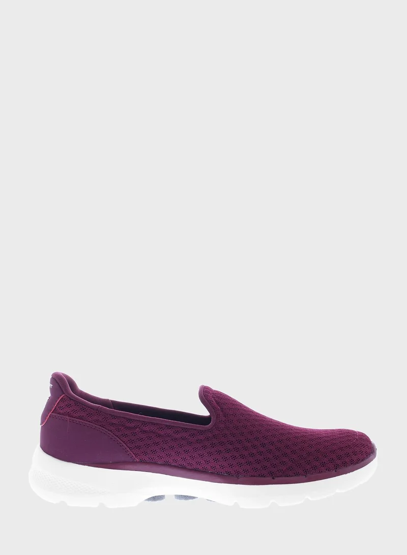 SKECHERS Go Walk 6