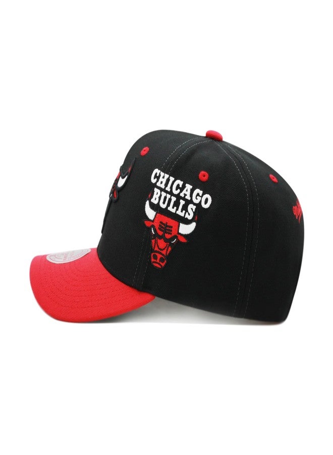 Mitchell & Ness Chicago Bulls NBA Overbite Pro Pre-Curved Snapback Hat Cap - Black - Image 3
