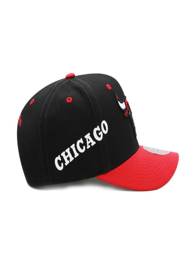 Mitchell & Ness Chicago Bulls NBA Overbite Pro Pre-Curved Snapback Hat Cap - Black - Image 2