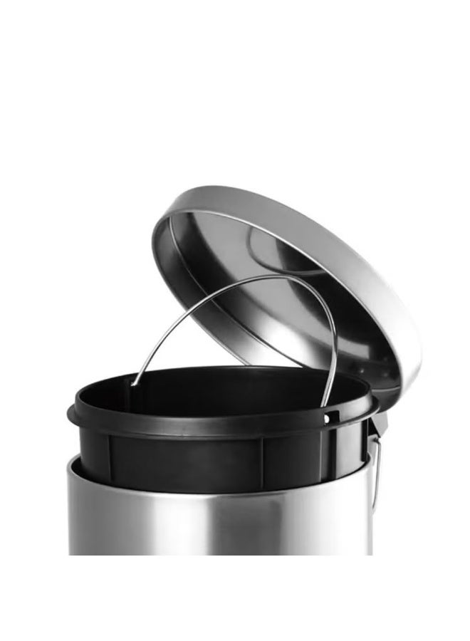 AKC Step compost Bin - Glossy Stainless Steel Finish - Groove Pedal - Suitable For Bathrooms, Kitchens & Homes - 7 Liters - Image 4