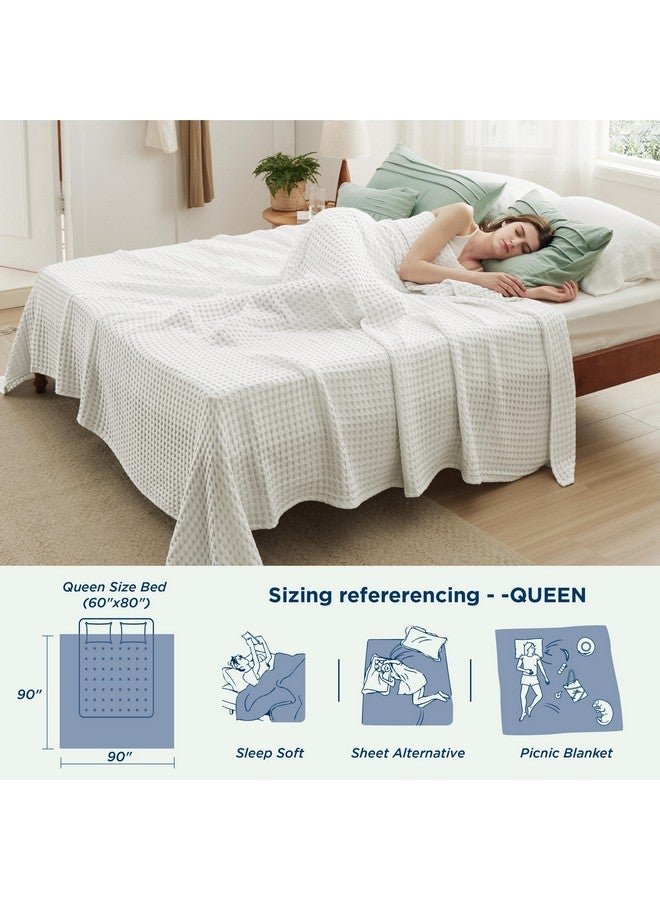 Bedsure Bedsure Cooling Cotton Waffle Queen Size Blanket - Lightweight Christmas Blanket of Rayon Derived from Bamboo for Hot Sleepers, Luxury Throws for Bed, Couch and Sofa, Forest Green, 90x90 Inches  - Image 4