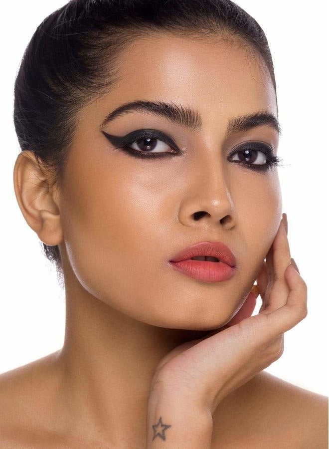 SUGAR Cosmetics كحل الشرف كاجال 01 بلاك آوت (أسود) - Image 3