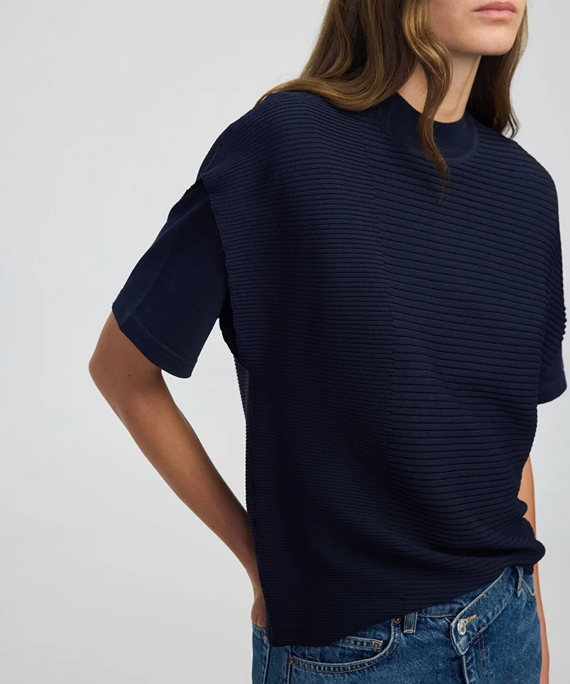 ابيكول Two-Piece Knit Top