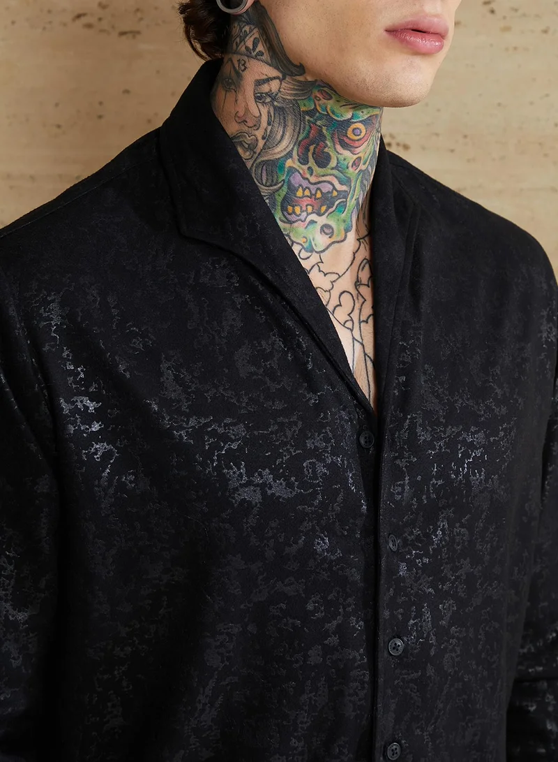 Campus Sutra Men's Onyx Black Corroded-Tactile Shirt