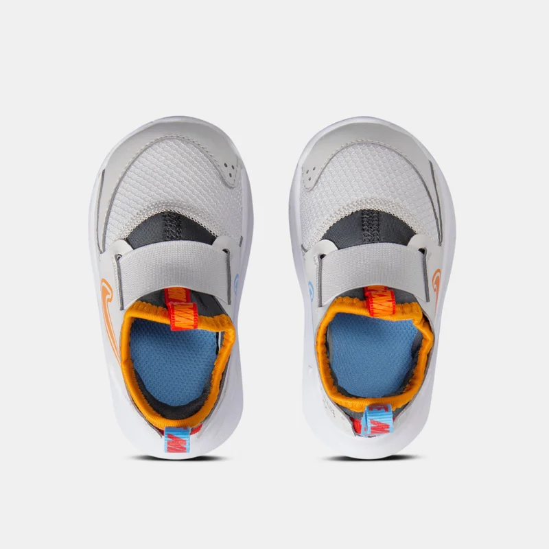 Nike Kids' Flex Runner 3 Shoes
