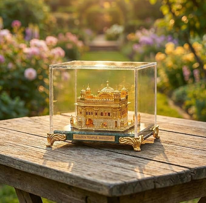 TEYRAH Golden Temple 24K Gold Plated Model Round 9cm Size Miniature Sri Harmandir Sahib Idol Sikh Temple in Amritsar for Home Decor Car Decor Diwali Gift Punjabi New House Gift - Image 5