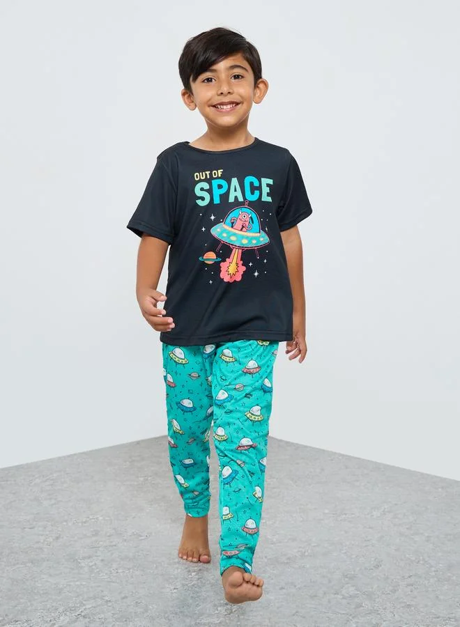 ستايلي Styli Space Graphic Print T-Shirt and Pyjama Set