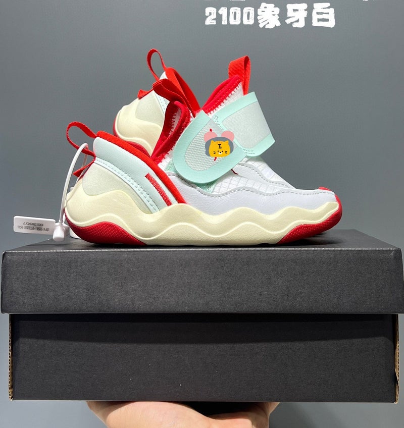 Putian Kidsren'S Shoes Aj New Small Shark Mesh Kidsren'S Lightweight One-Legged Men'S And Women'S Sports Running Shoes Basketball Shoes - Image 1