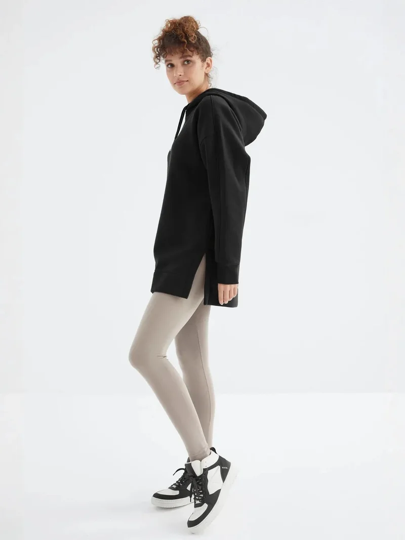 TOMMYLIFE TOMMY Oversized Hooded Sweatshirt With Pocket