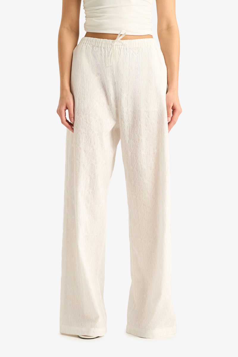 DeFacto White Woman Wide Leg Double Pocket brode Trousers Casual - Image 1
