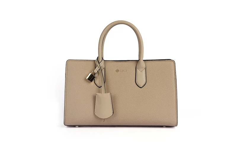 كابلي شباشب نسائية عصرية