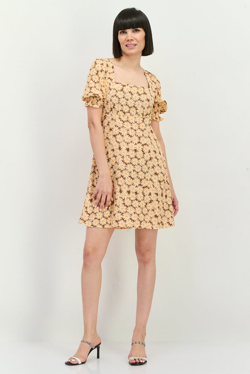 MANGO فستان ميني مزخرف بالورود للنساء بني - Image 4