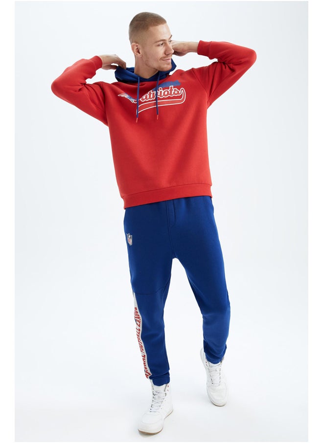 Man Boxy Fit-Nba Hooded Long Sleeve Knitted Sweat Shirt - pzsku/ZAD60851358D0CA7BB3ACZ/45/_/1700645502/83d550aa-faa0-469e-bdd6-8b108c9a4f55