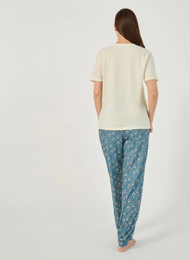 Styli Lettuce Edge Short Sleeve T-Shirt and Pyjama Set