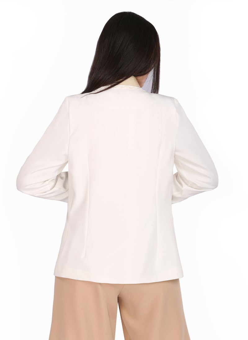 Smoky Egypt - Solid Round Neck Jacket Decorated With Guipure  - Off White - Image 1