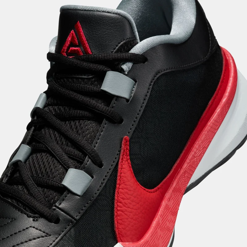 Nike Giannis Freak 5 Basketball Shoes