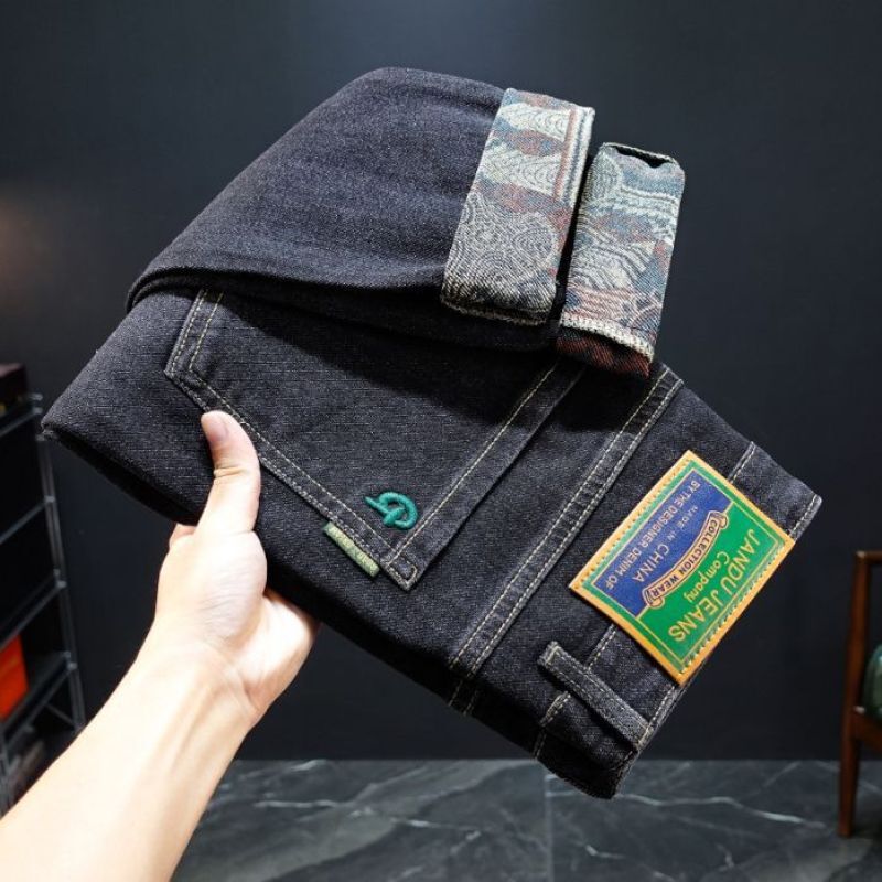 Unisex Classic Denim Jeans Loose Fit Daily Outdoor Wear - Image 3