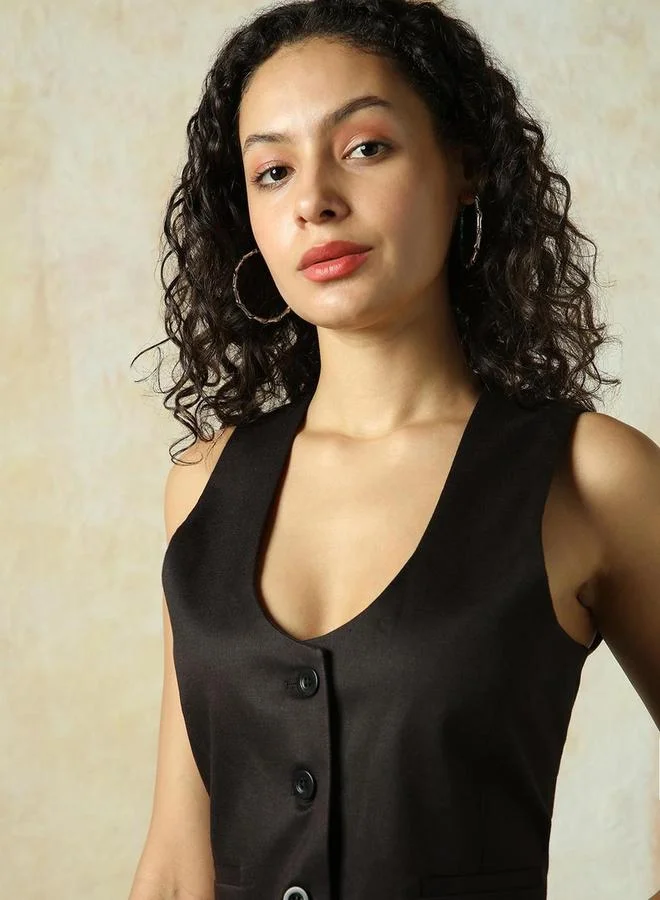 HIGH STAR Scoop Neck Sleeveless Waistcoat by Styli