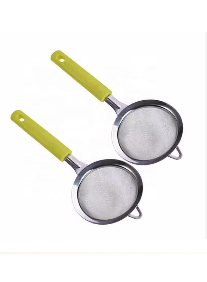 برايت هوم مصفاة ومغرفة مطبخ من Bright Home من الستانلس ستيل – طقم من 2 مصافٍ شبكية يدوية | شبكة دقيقة متينة بمقبض مريح باللون الأصفر – فضي - Image 1