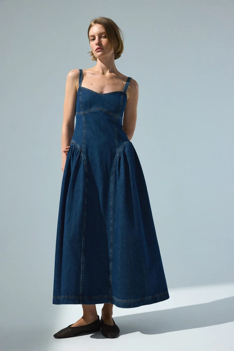 H&M Flared-skirt denim dress