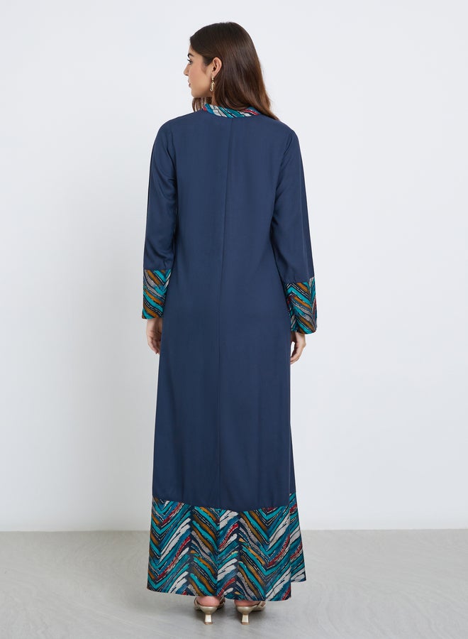 ستايلي أميرة جلابية ماكسي مطبوعة باللون الأزرق الداكن - Image 4
