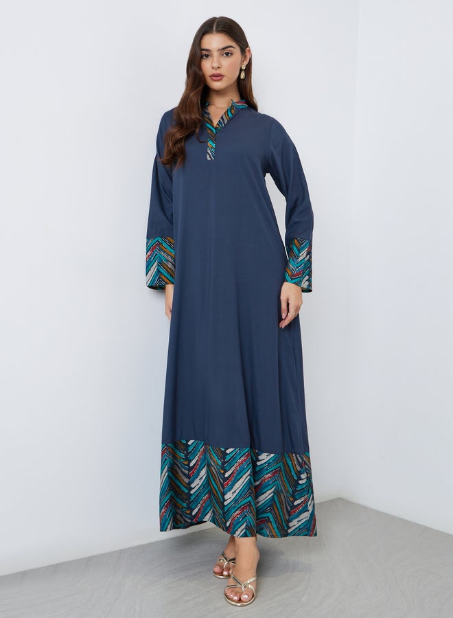ستايلي أميرة جلابية ماكسي مطبوعة باللون الأزرق الداكن - Image 1