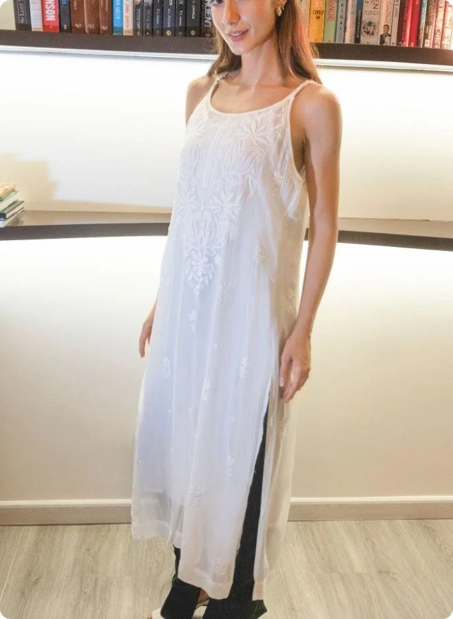 #Be White Sleeveless Embroidered Kurti