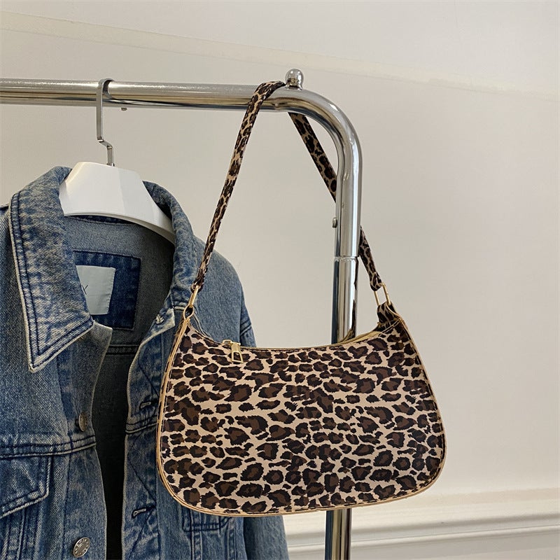 2024 Popular New French Niche Design Bag Simple Western Style Portable Women'S Bag Casual Fashionable Shoulder Underarm Bag - Image 1