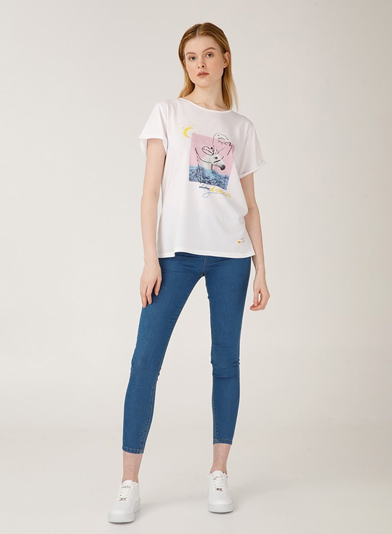 Biggdesign Faces Dreamer Women's T-Shirt, Custom Design, Cotton Material, White T-shirt, Printed, Size S - Image 3