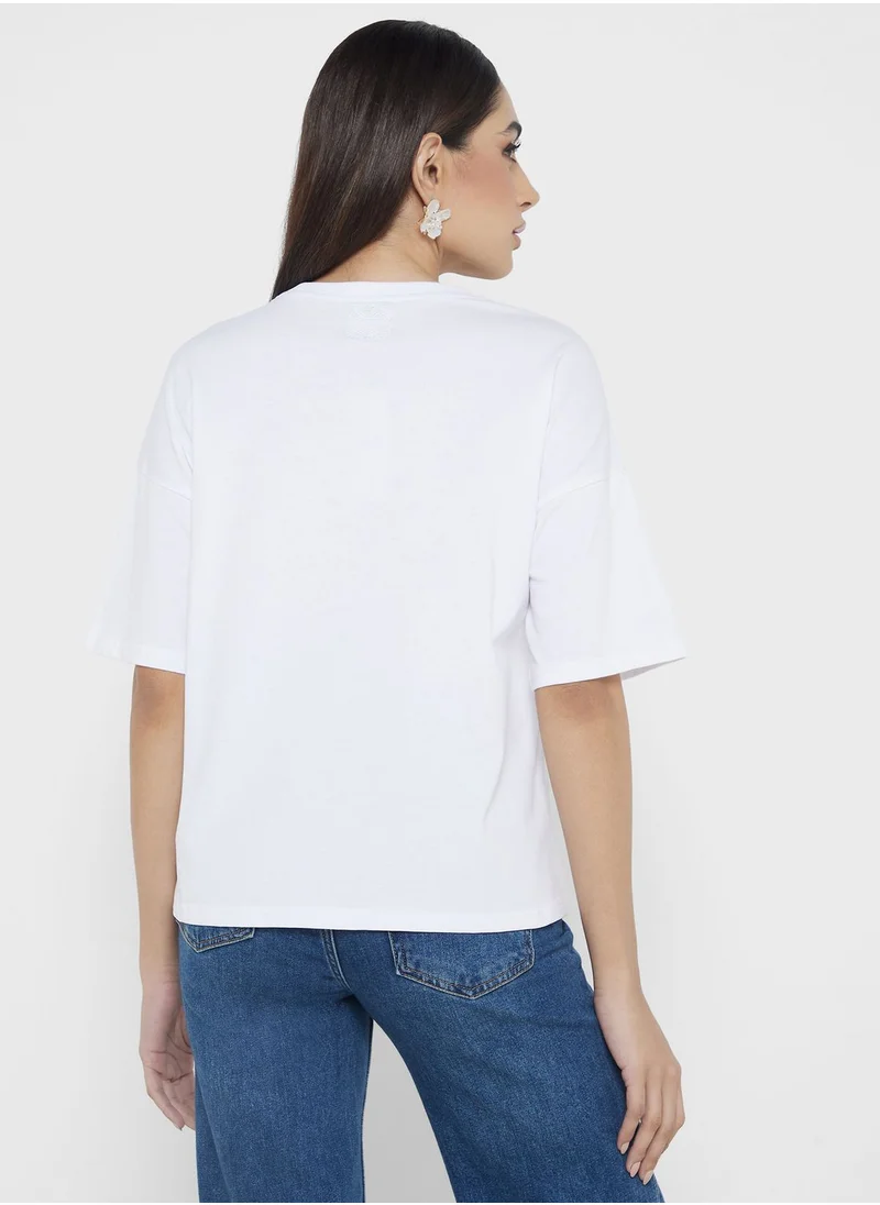 Never fully Dressed Pocket Detail Crew Neck T-Shirt