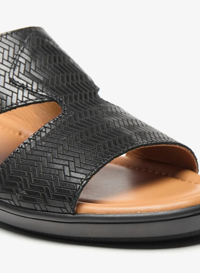 ال بي ال من شو اكسبرس Mens Textured Slip-On Arabic Sandals