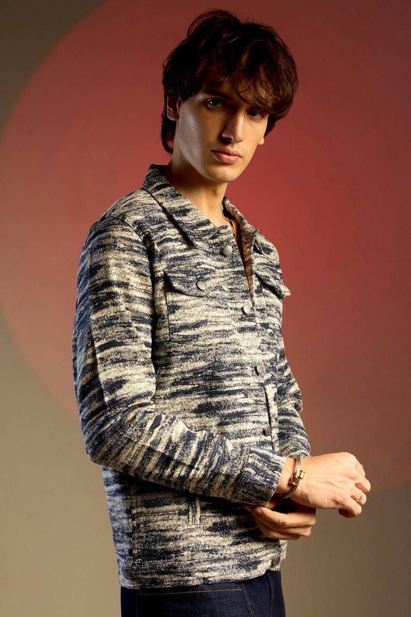 Campus Sutra Men's Navy Blue & Ivory White Textured Utility Jacket - Image 3