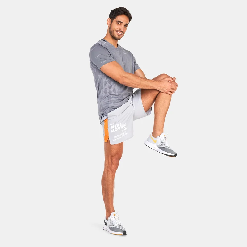 Nike Men's Dri-FIT Challenger Moving Co. Shorts