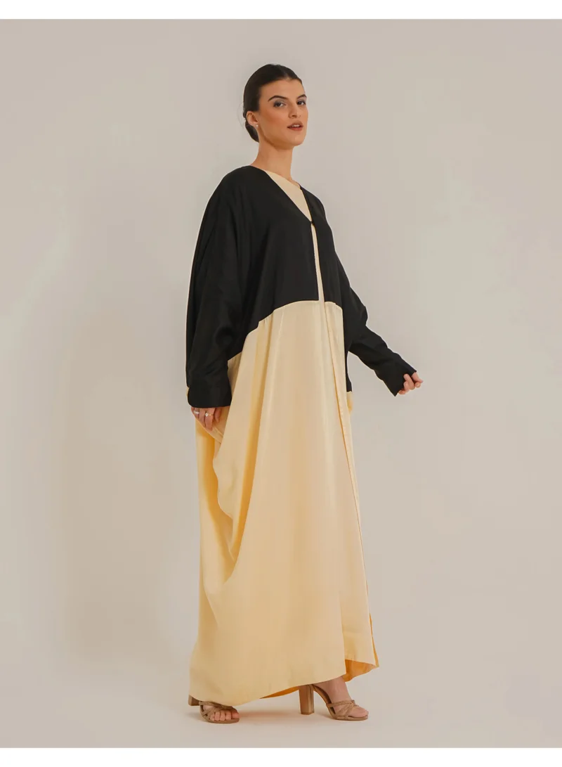 Noor Carla Dual Black and Cream Abaya – Elegant and Modest Style made with TENCEL™