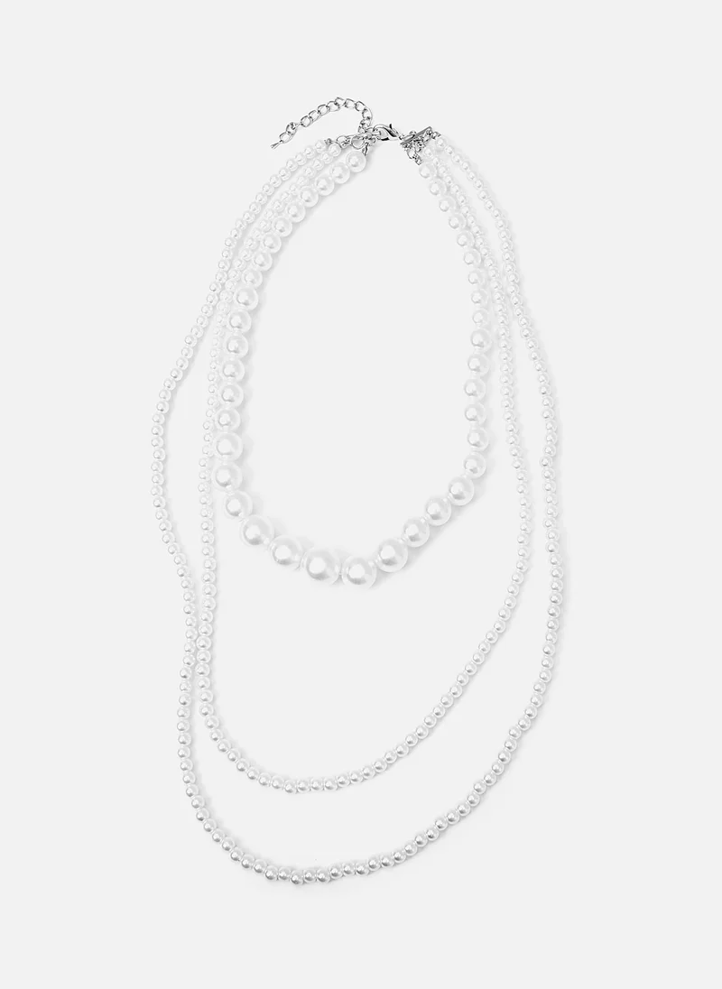 ليتشي عقد ثلاثي من اللؤلؤ