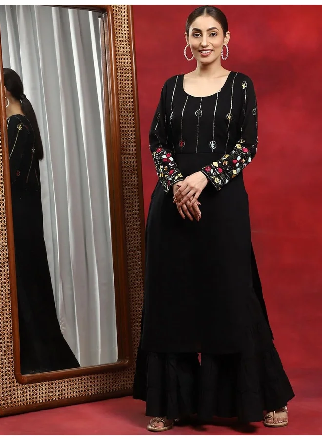 AKS Black Floral Embroidered Kurta