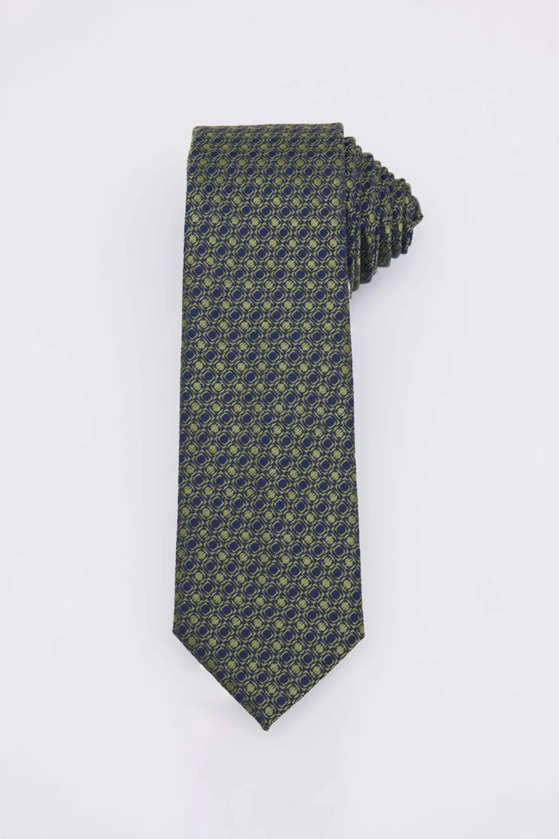 Tudors Classic Patterned Green Tie with Pocket Handkerchief