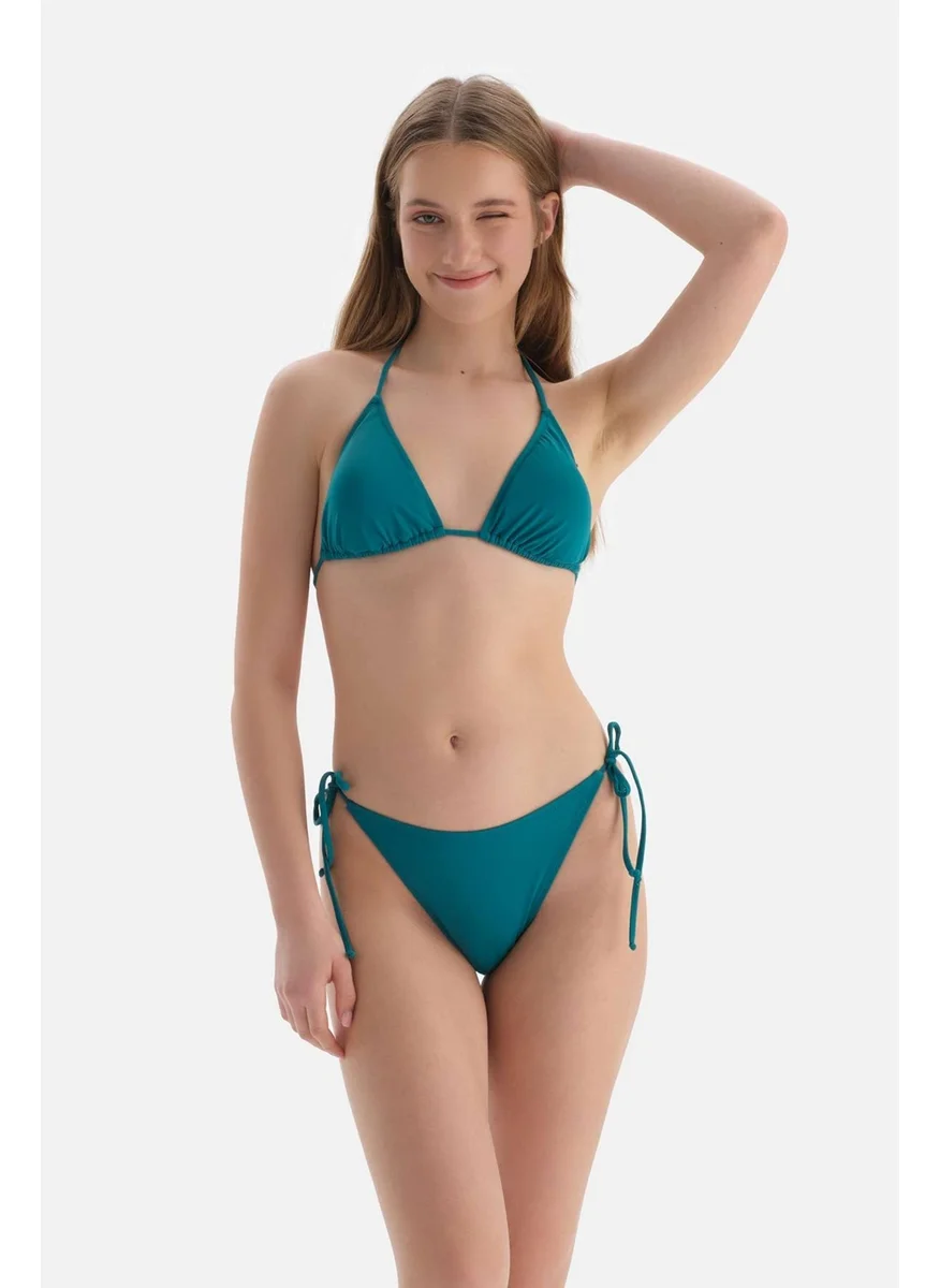 داجي Petrol Triangle Small Bikini Top