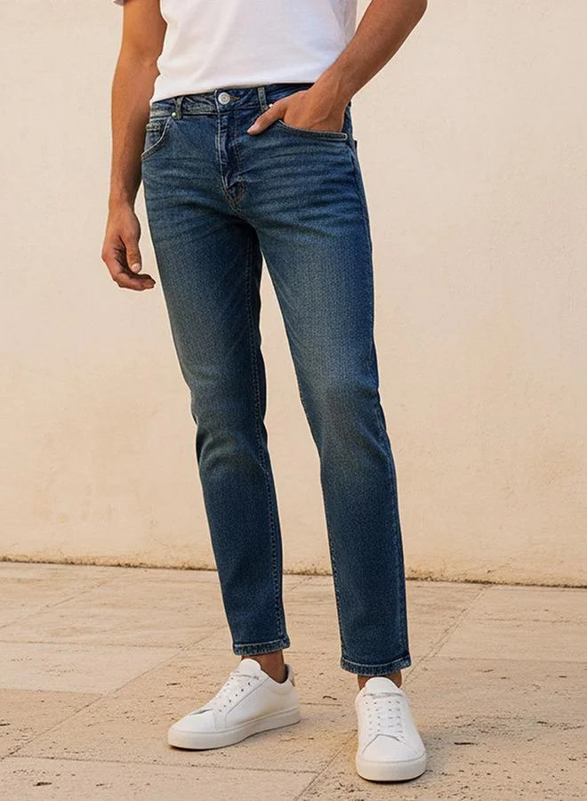 Men Slim Fit Mid Rise Jeans