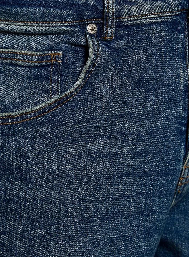 Splash FAV BLUE Men Slim Fit Mid Rise Jeans for Men | Best Price UAE