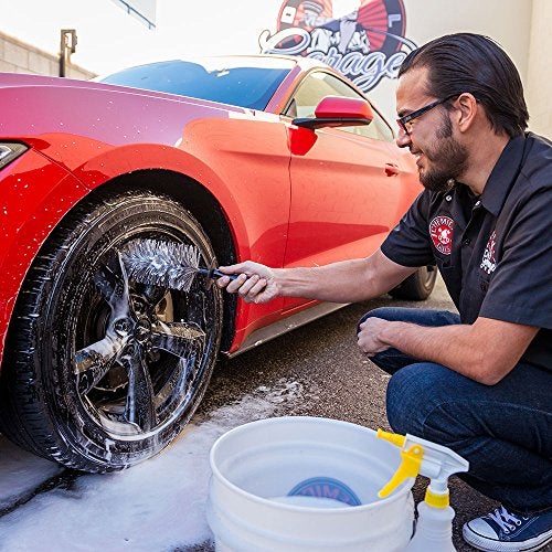 Chemical Guys ACCS37 Easy Reach Wheel and Rim Detailing Brush - Image 5