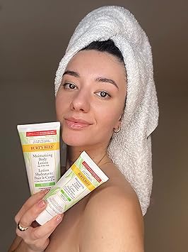 Burt's Bees Burts Bees Moisturising Hand Cream For Very Dry Hands and Sensitive Skin With Aloe Rice Milk 708 g - Image 2