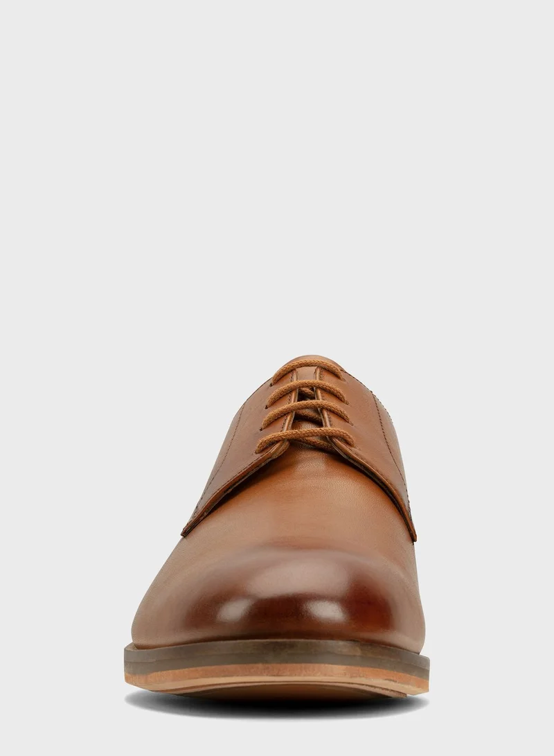 clarks Oliver Lace Lace Up