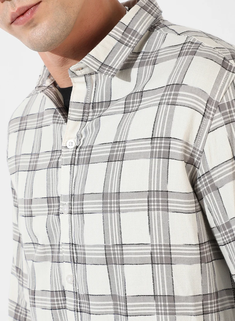 كامبوس سوترا Men's Multicolour Checkered Regular Fit Casual Shirt