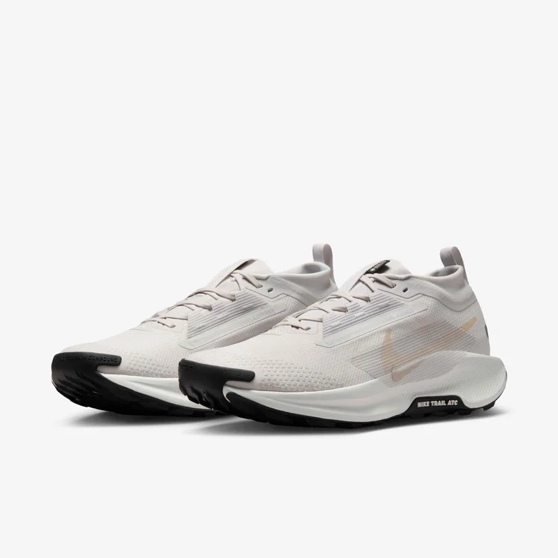 Nike Grey Men's Pegasus Trail 5 GORE-TEX Waterproof Trail-Running Shoes for Men | Best Price UAE