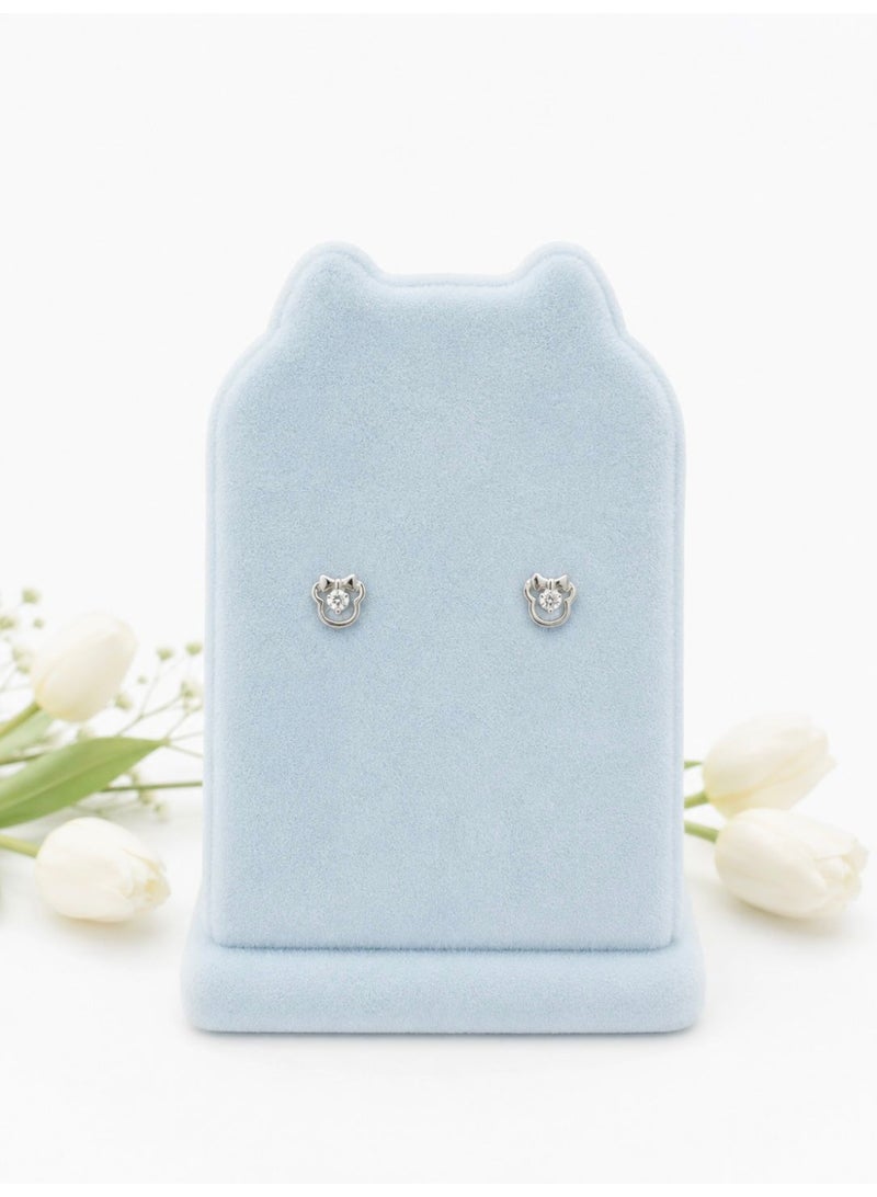 The Intermix Gems 18K Gold Bow Stud Earrings with Natural Diamonds - Image 3