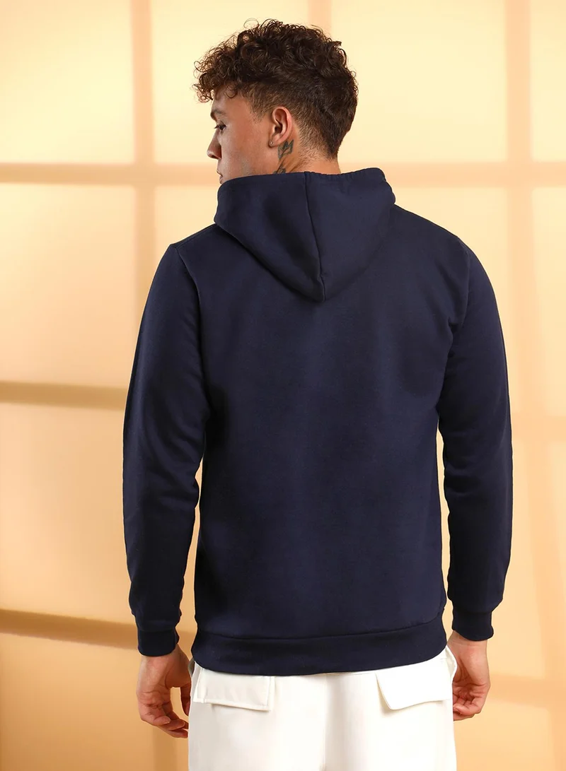 Campus Sutra Men's Navy Blue Beethovan Hoodie With Kangaroo Pocket