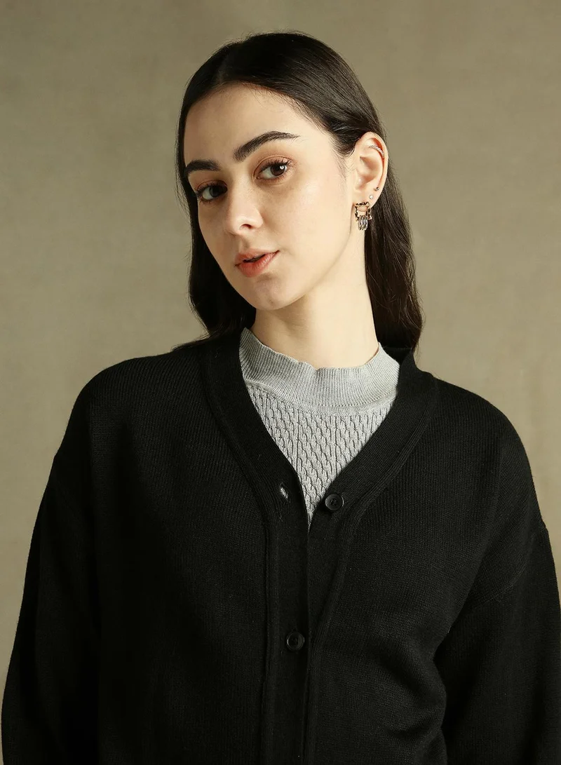 دينيس لينغو Women's Black 100% Acrylic Solid Regular Fit Sweater